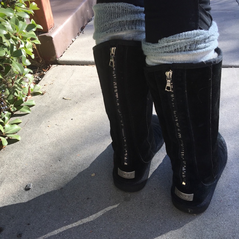 Genuine UGG boots-womens size 8