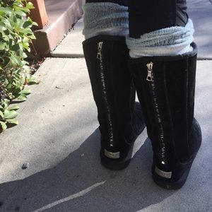 Genuine UGG boots-womens size 8