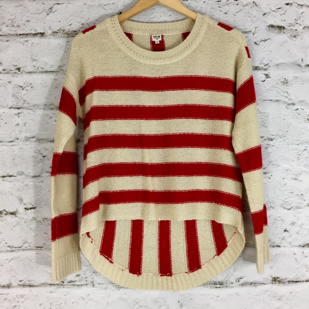 Uniq red striped high low sweater size S/M