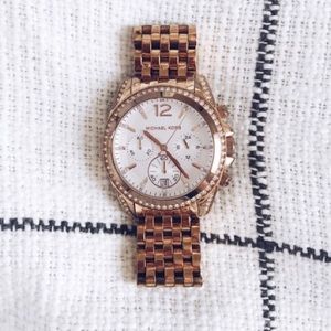 MICHAEL KORS Rose Gold Women’s Watch