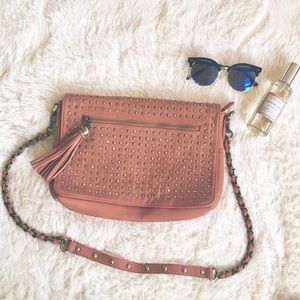 ✨Closet clear out✨Urban Expressions pink purse