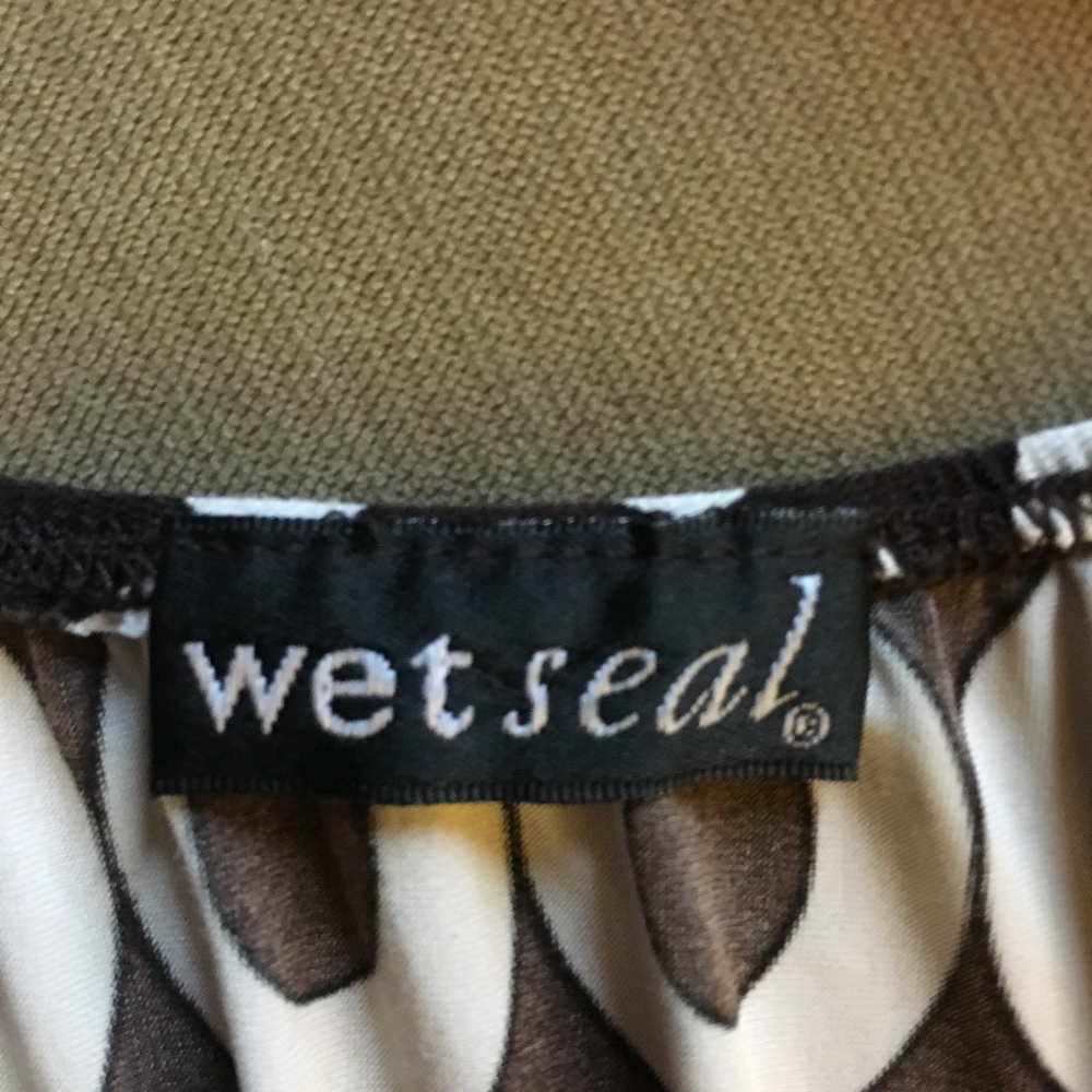 Wet Seal Tunic Like Blouse - Picture 5 of 5