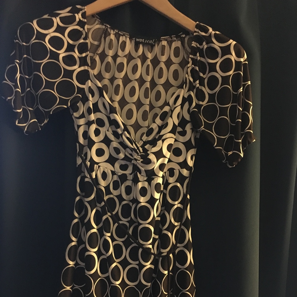 Wet Seal Tunic Like Blouse