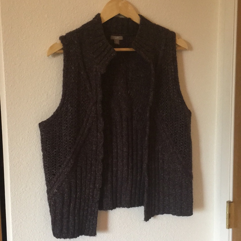 Brown knit J. Jill vest