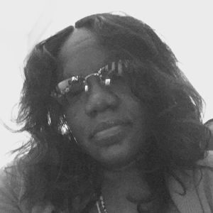 Meet your Posher, Yvonne