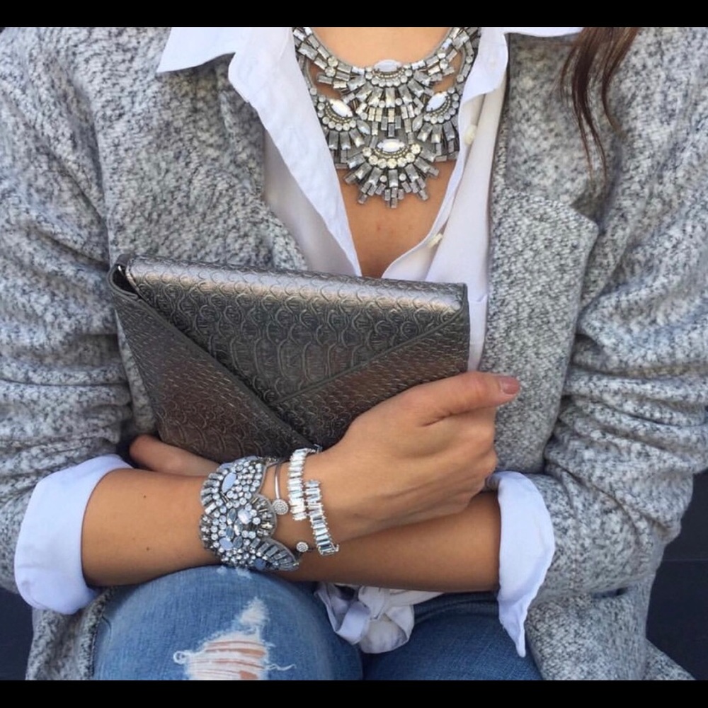 Stella & Dot Gala Statement Necklace - Picture 2 of 6