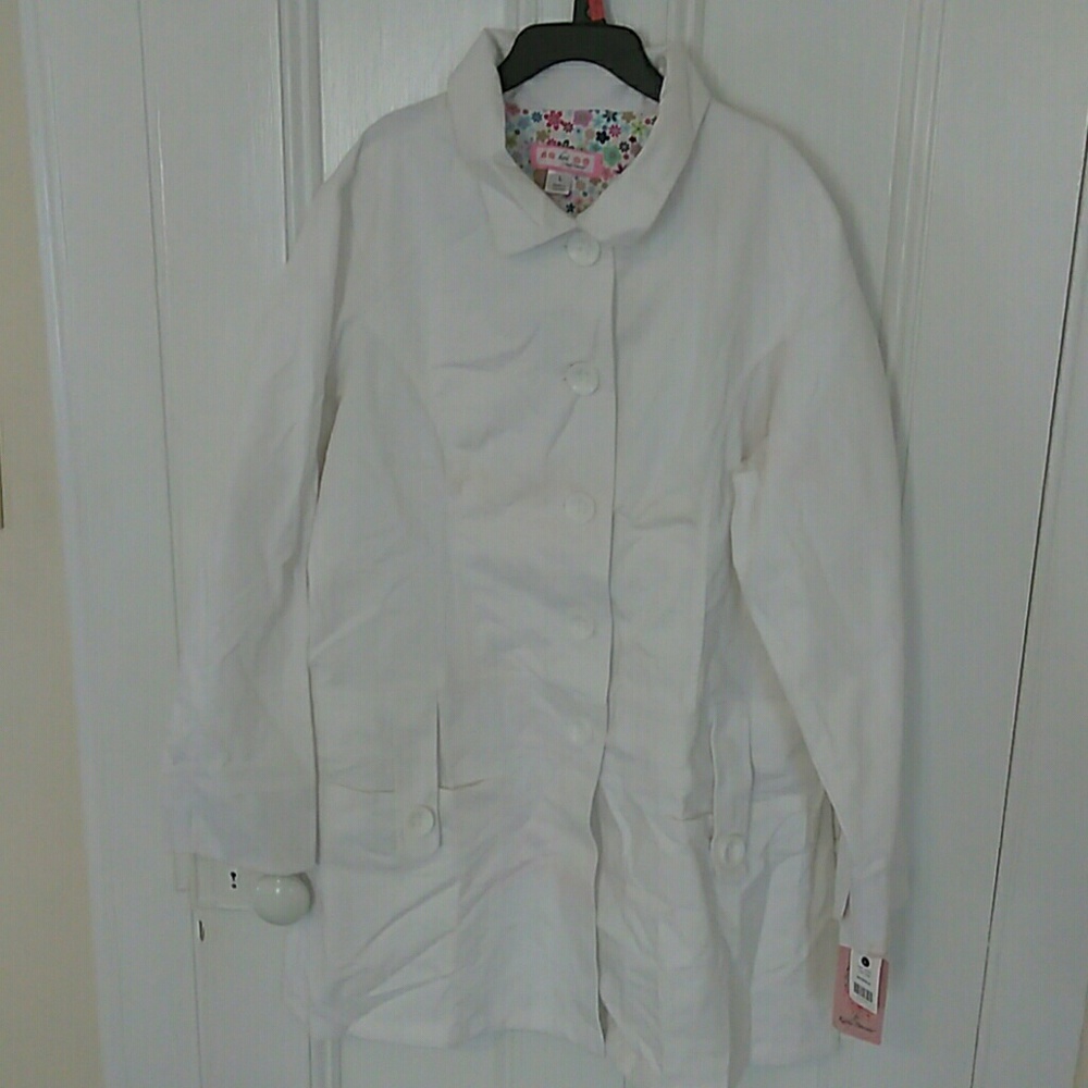 Nursing lab coat nwts