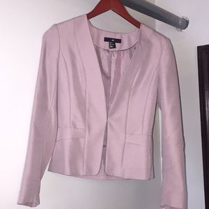 🌸 Salmon Colored Blazer!  💕