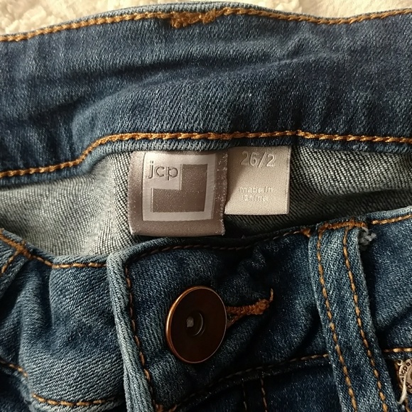 Jcp denim shorts - Picture 3 of 3