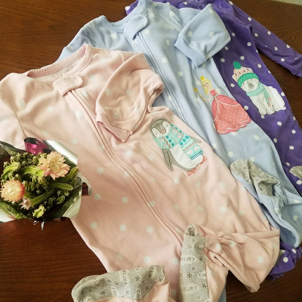 3 footed onesies like new 🚫🚫🚫SOLD