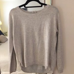 H&M 💕 Light Gray Sweater Size XS