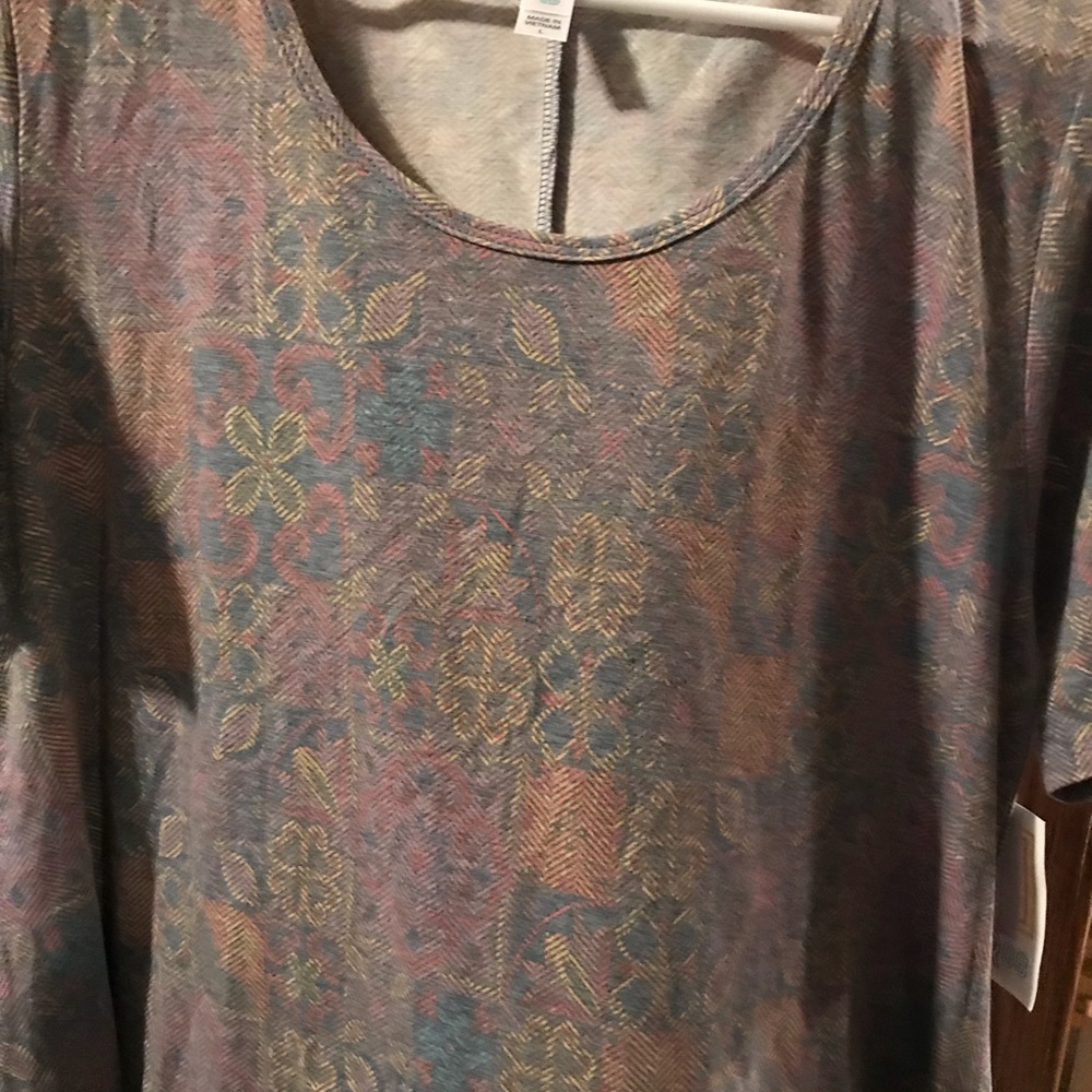 LulaRoe perfect t new with tags size large
