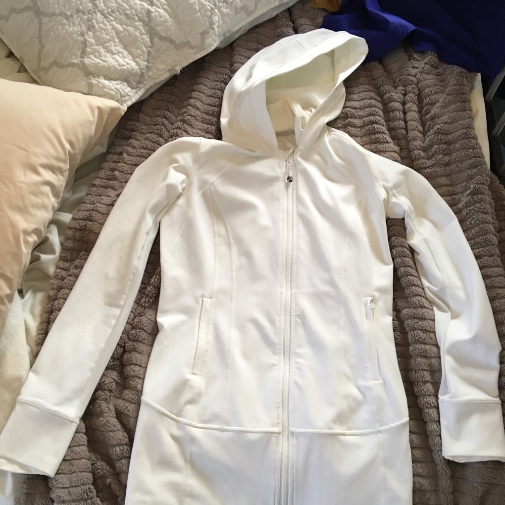 Lulu lemon white women’s jacket-large
