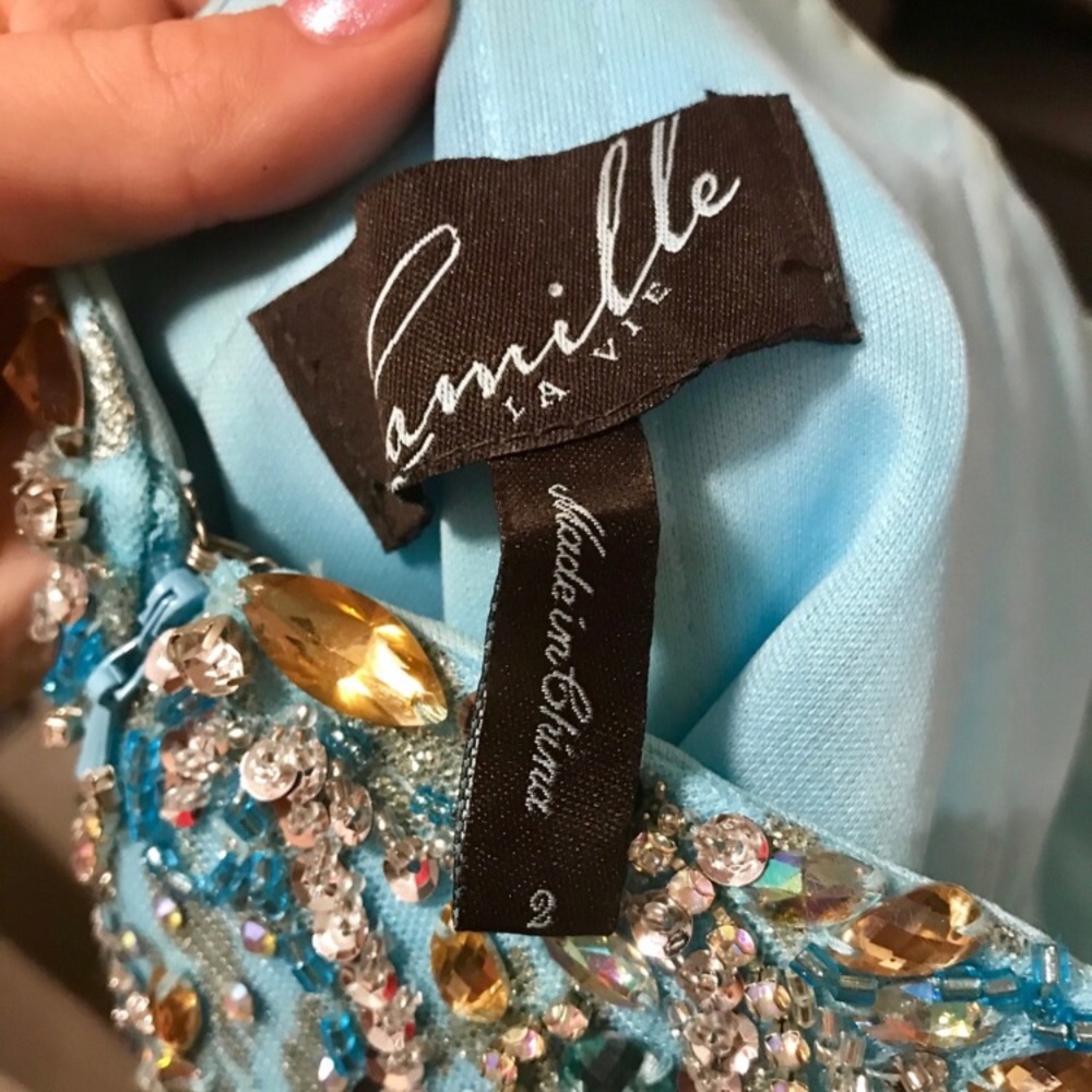 Prom Dress - Picture 3 of 4