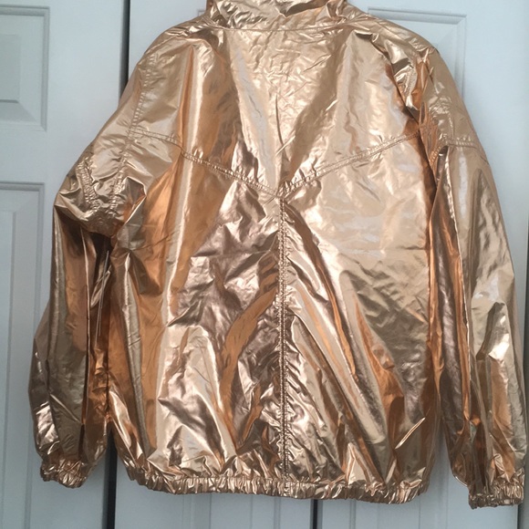 Victoria’s Secret 2017 Shanghai Tee & Jacket.🌸🌺 - Picture 5 of 5