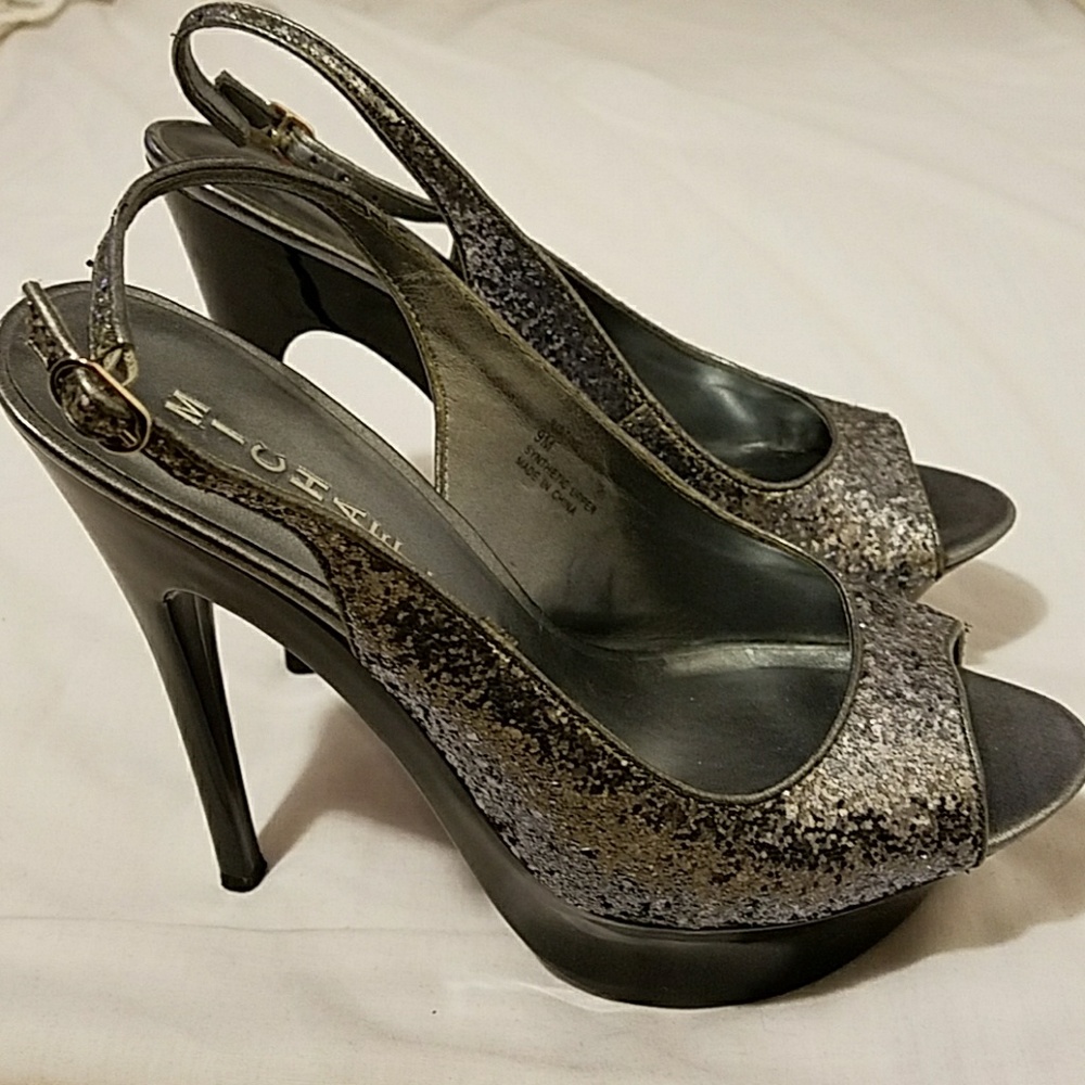 Michael Pewter Glitter Peep Toe Slingbacks 9M