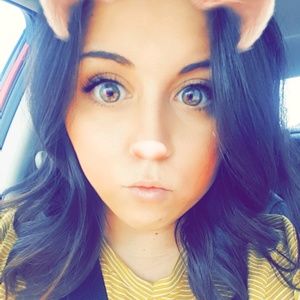 Meet your Posher, Kim