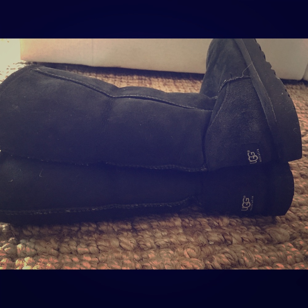 Women's classic Tall UGG boots, black size 9