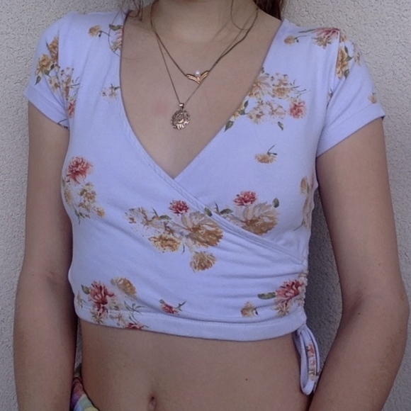 forever 21 flower print crop top - Picture 1 of 4
