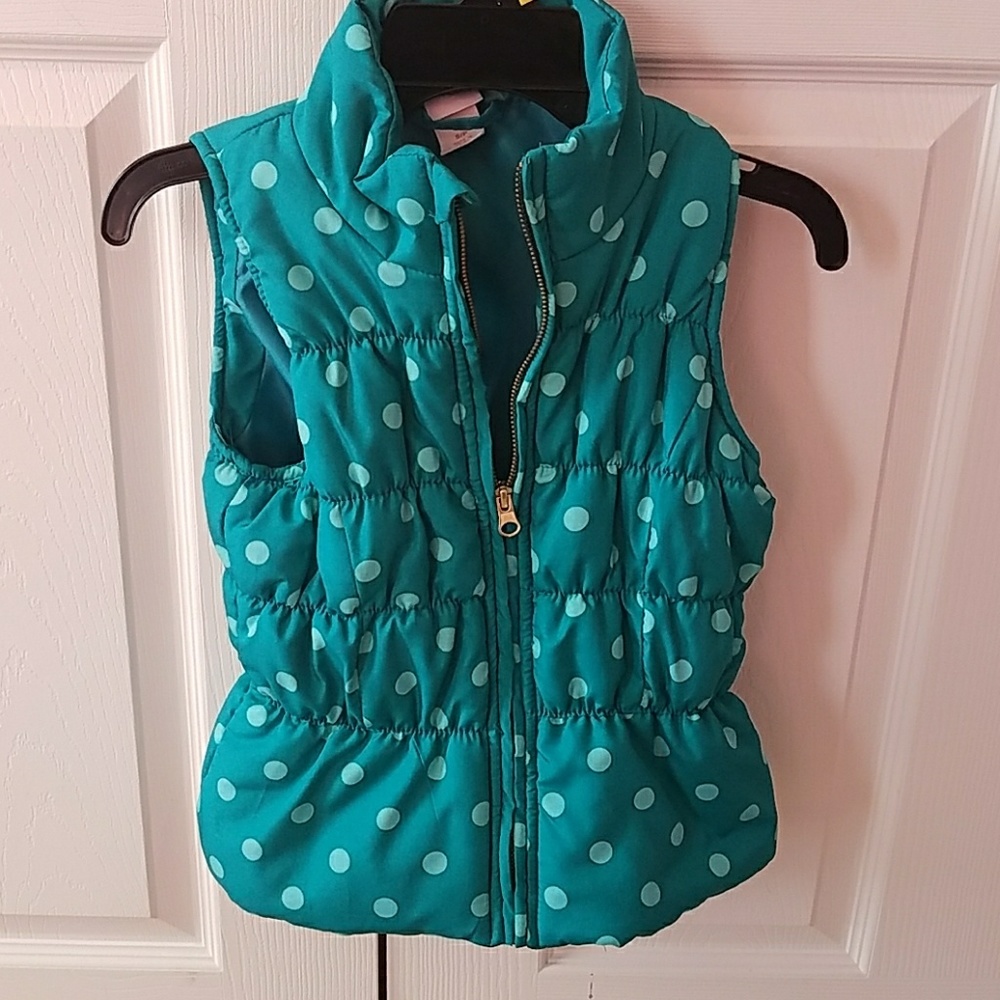 Adorable puffy vest