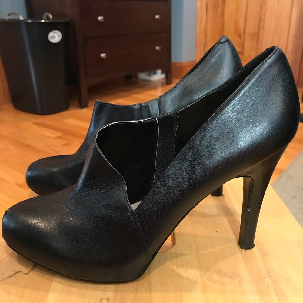 Nine West bootie pumps