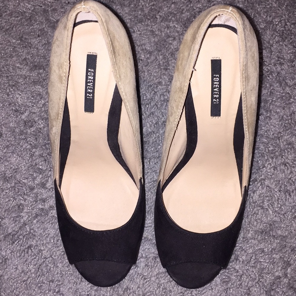 Forever 21 Pumps