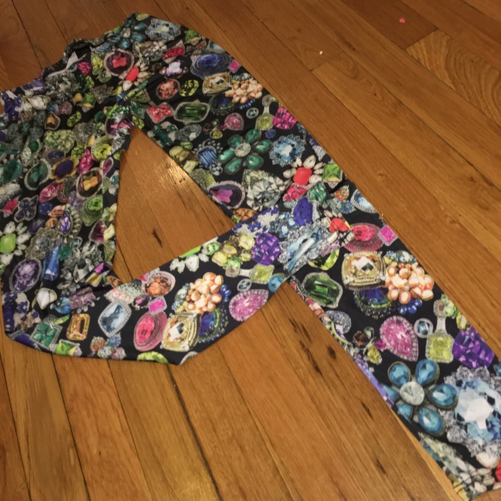 Cool jewel gem printed leggings size S worn 1x.