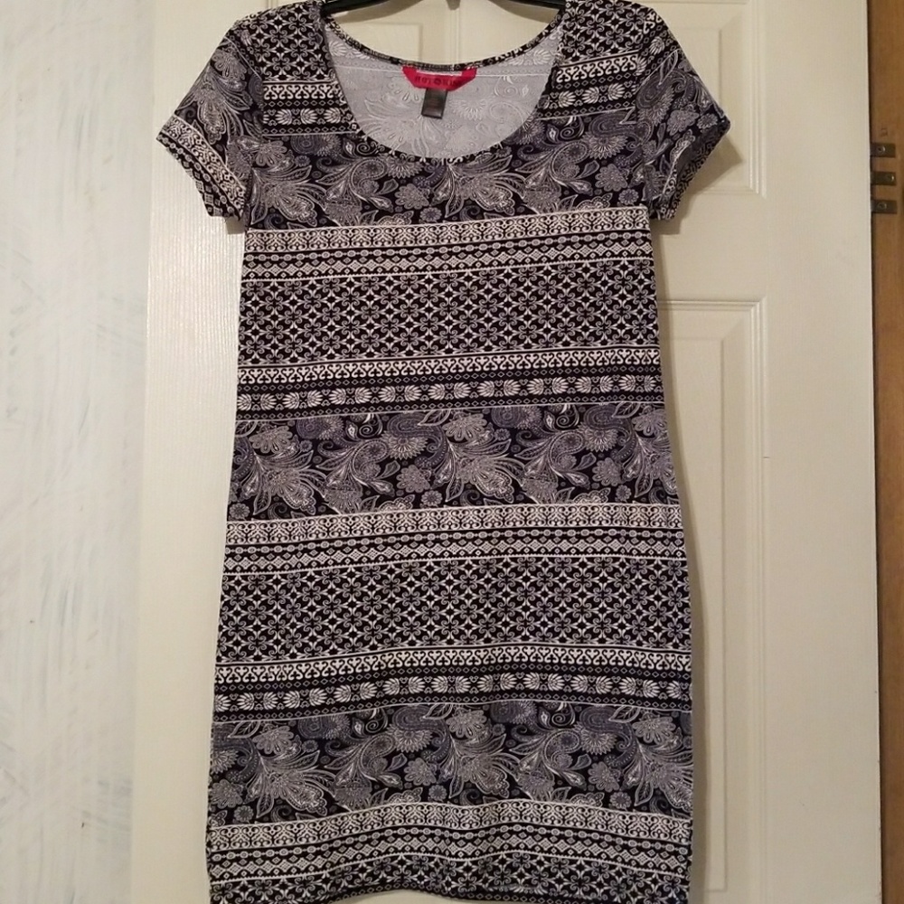 Hot Kiss dress / cover up XL