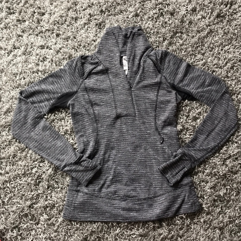 Lululemon Base Runner Half Zip