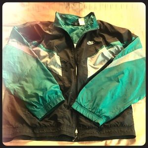 🔥Vintage Nike Wind Breaker🔥 (Light)