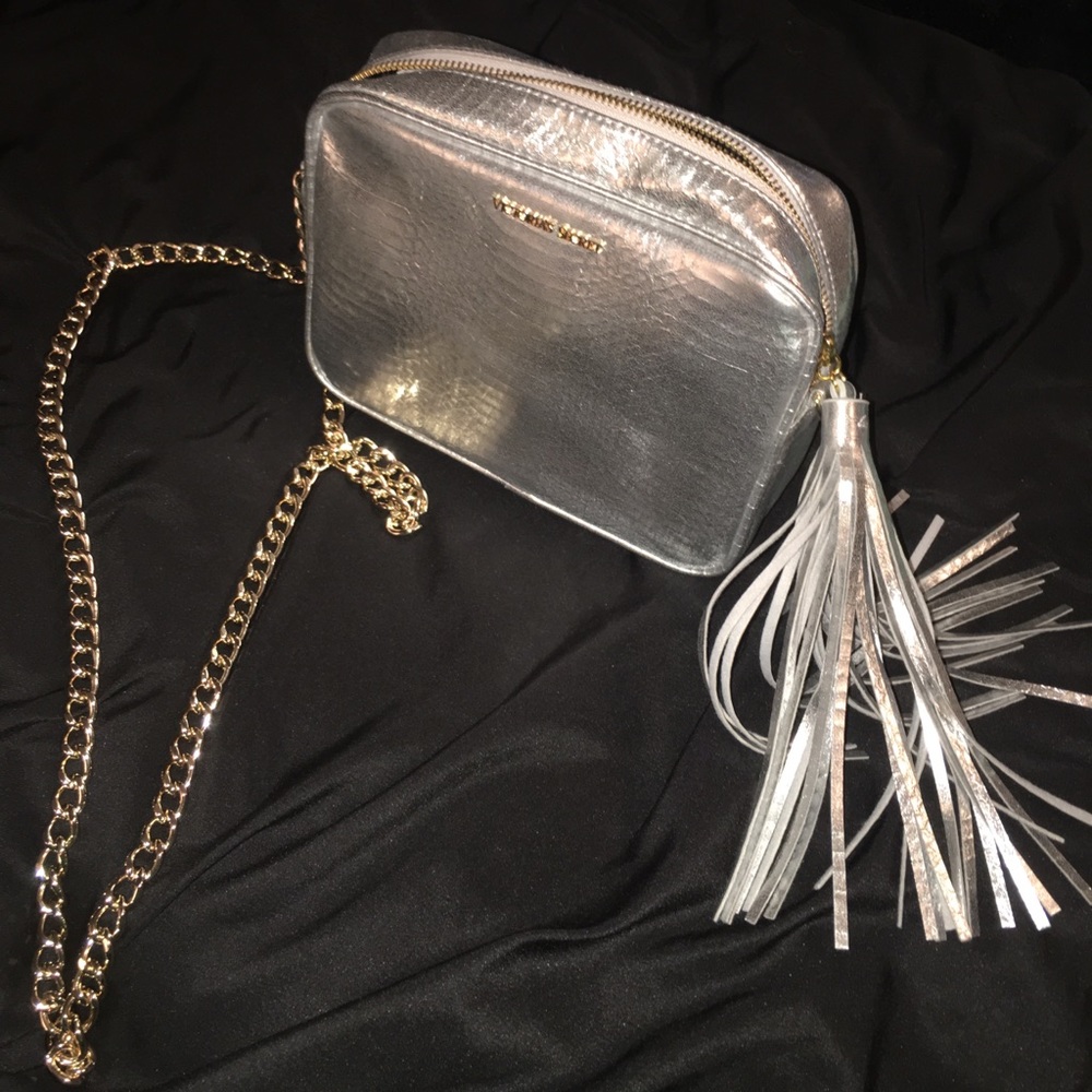 Silver *vs* purse