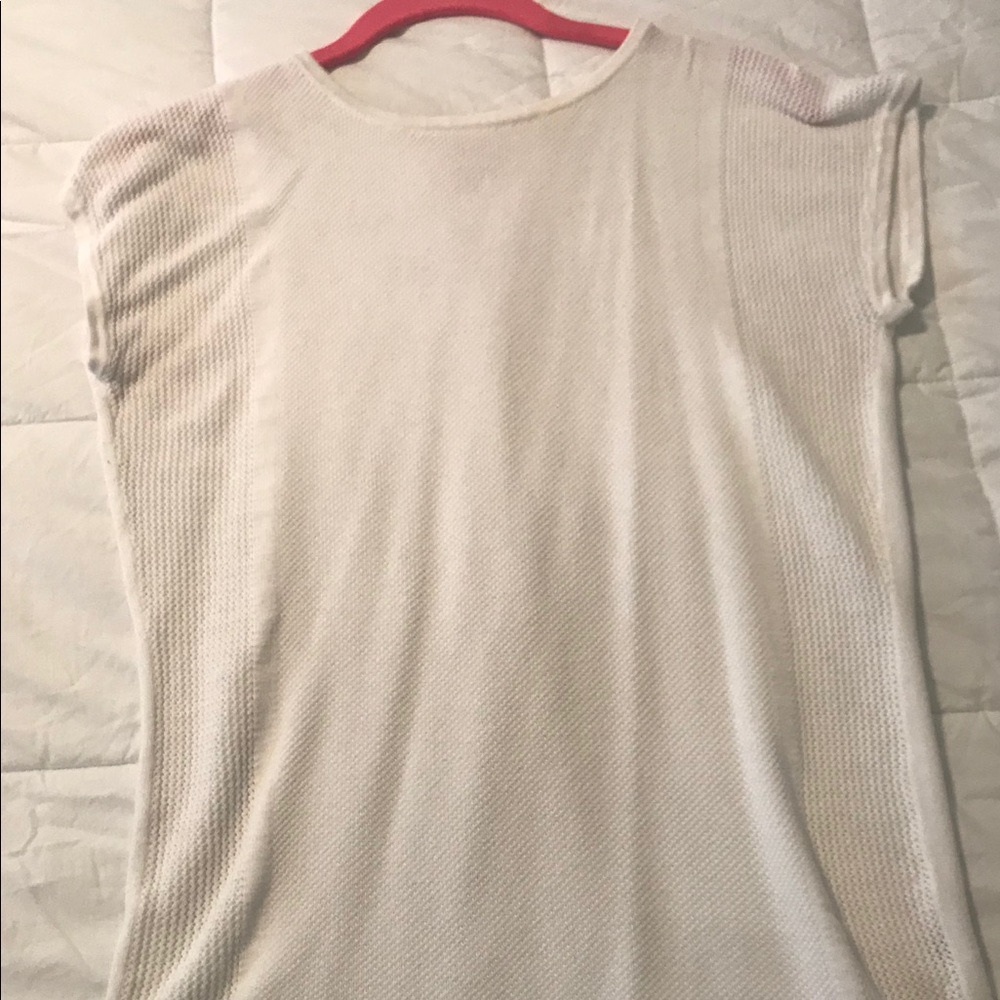 Calic White Peek-a-boo Back Sweater