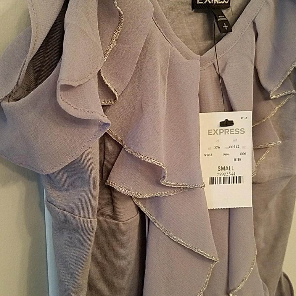 Express Ruffle Tank Top NWT - Picture 2 of 3