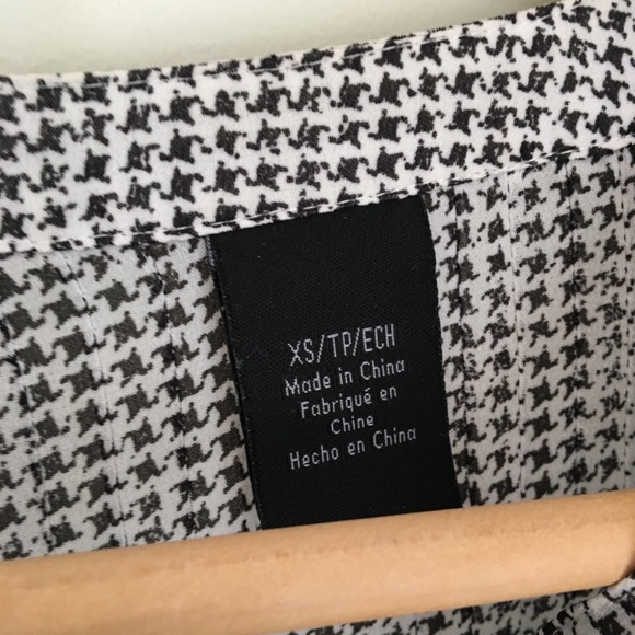 Calvin Klein black and white button up blouse xs - Picture 3 of 4