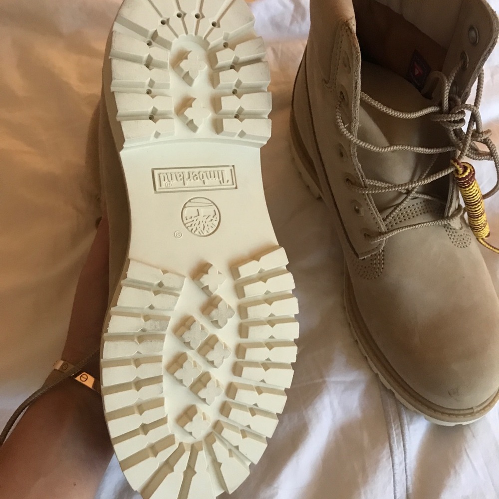 Light tan/beige Timberland boots