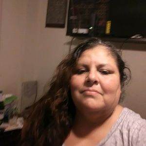 Meet your Posher, Nuvia