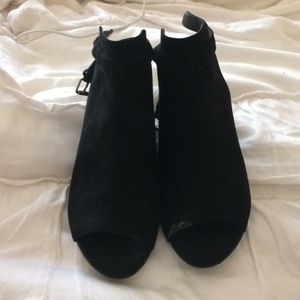 Forever 21 open toe black booties