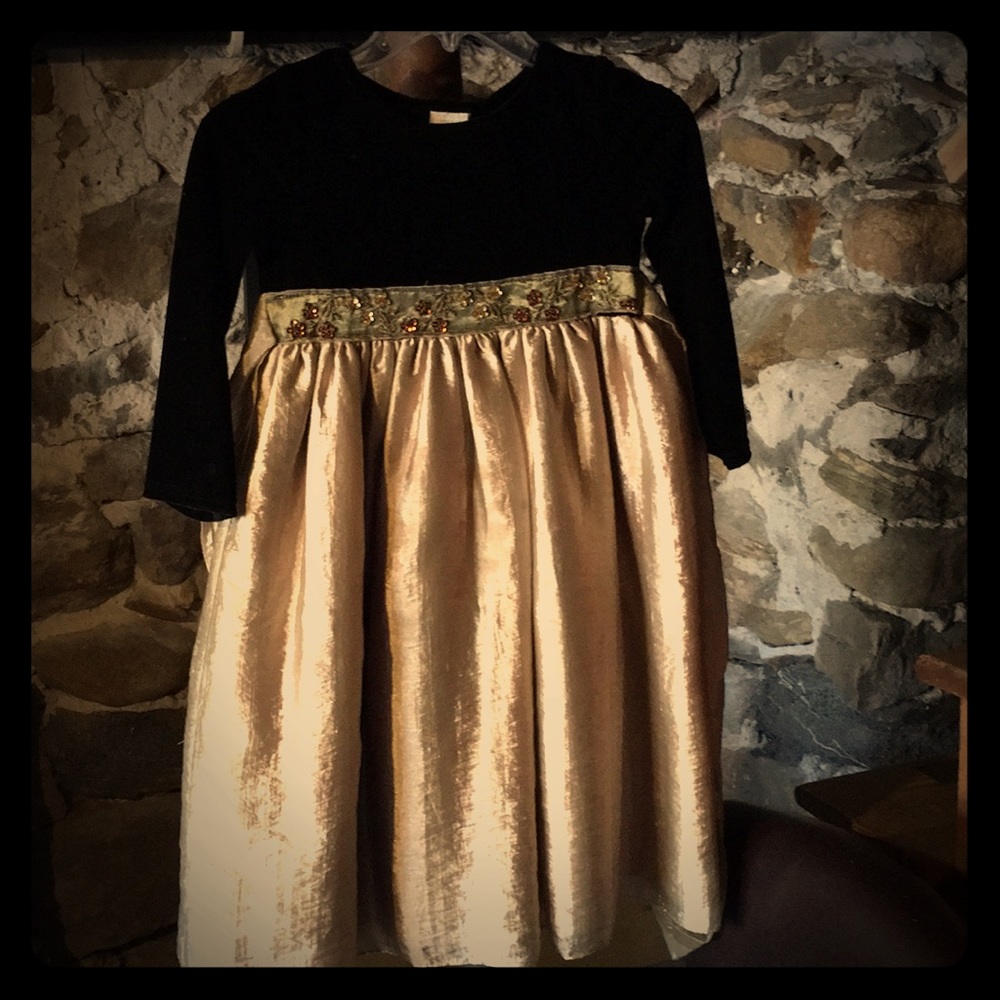 Gorgeous holiday dress