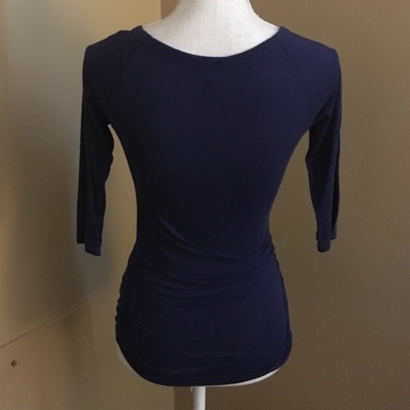 Express Ruched Side Blouse - Picture 3 of 4