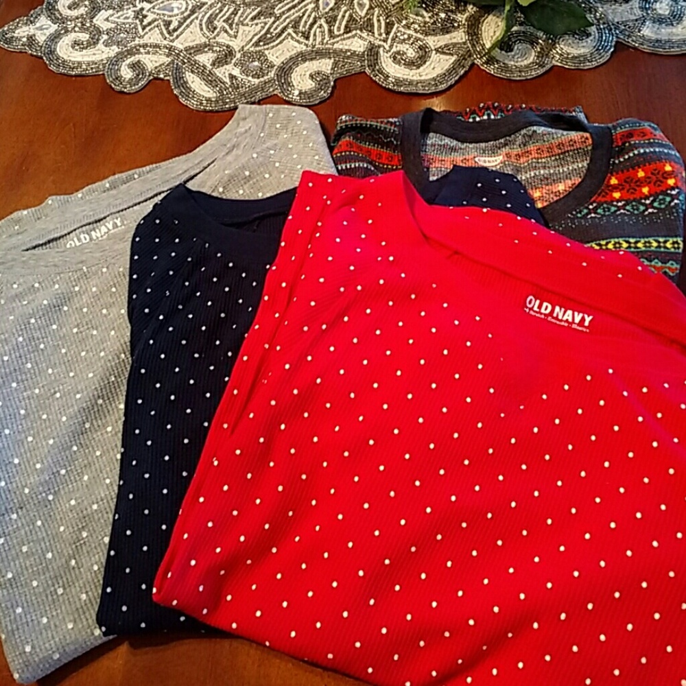 Old Navy Thermal BUNDLE OF 4