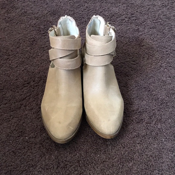 Seychelles Booties - Picture 4 of 4