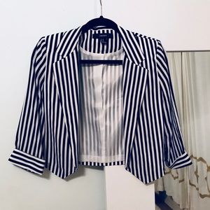 Forever 21 Black & White Mini Blazer
