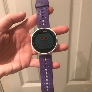Garmin Forerunner 230 Watch in White/Purple