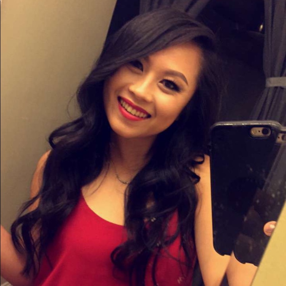 Meet your Posher, Tria