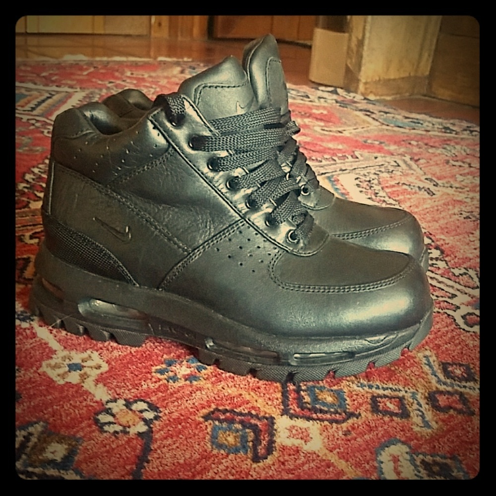 Nike ACGs