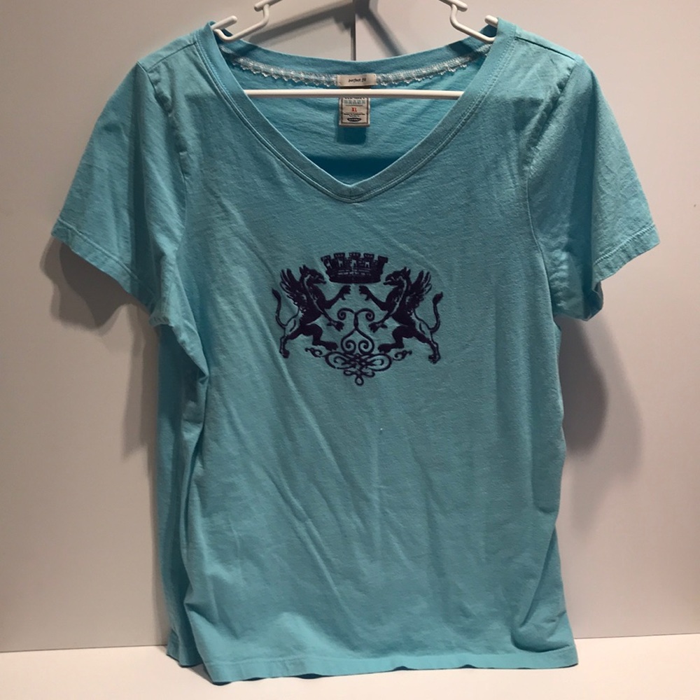 Turquoise T-shirt from Old Navy.