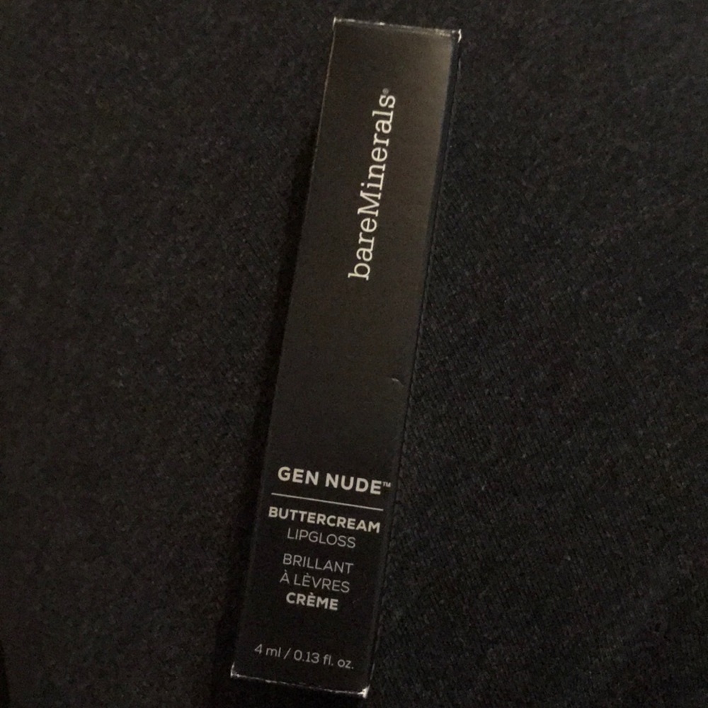 Bare Minerals buttercreme lipgloss in Cosmic