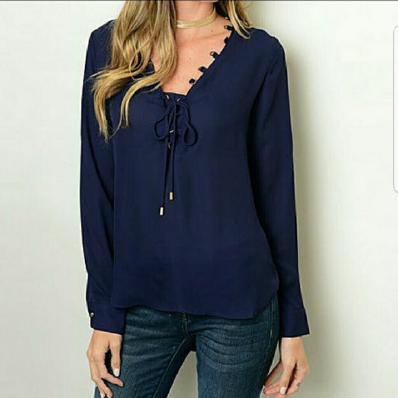 🔴 Navy sheer top - Picture 2 of 5