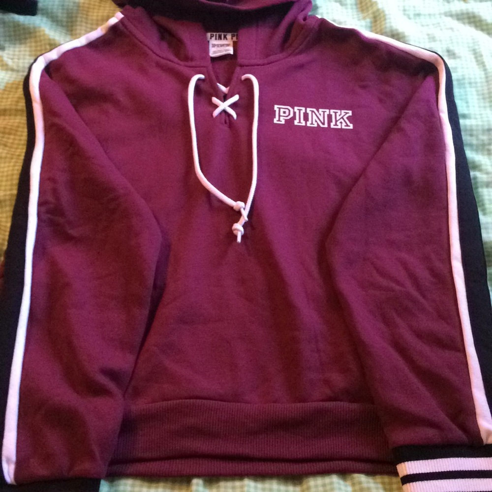 Victoria's Secret pink crew!