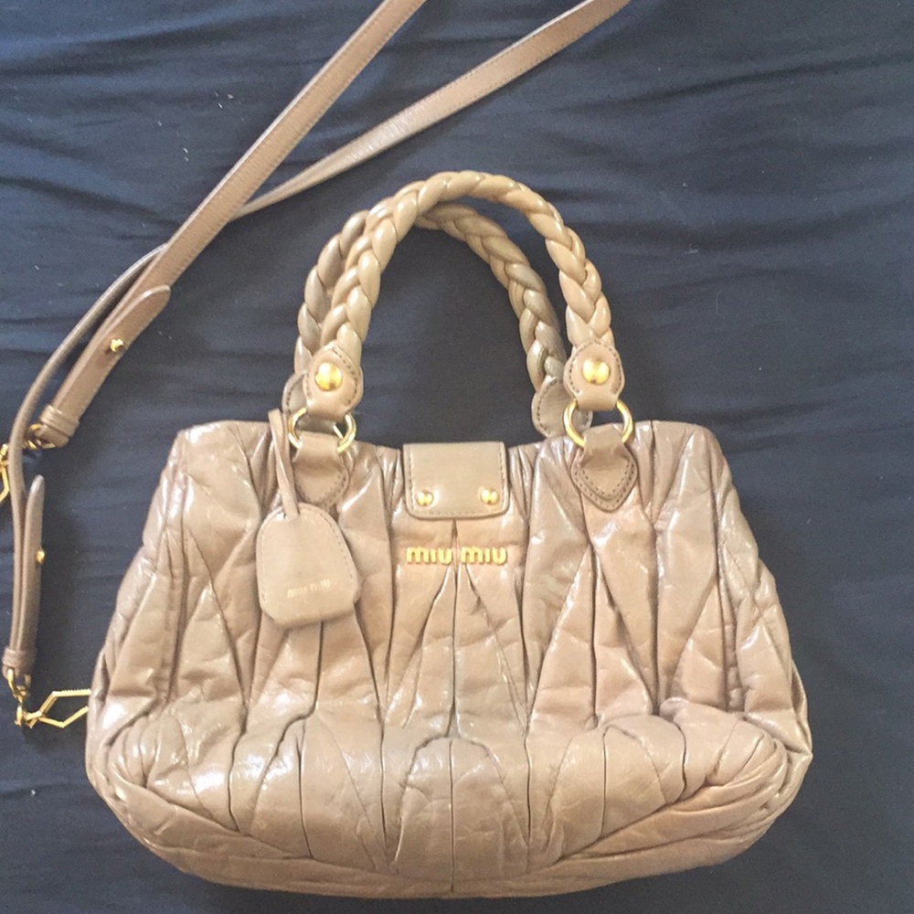 RESERVED AUTH two-way Miu Miu taupe and gold bag